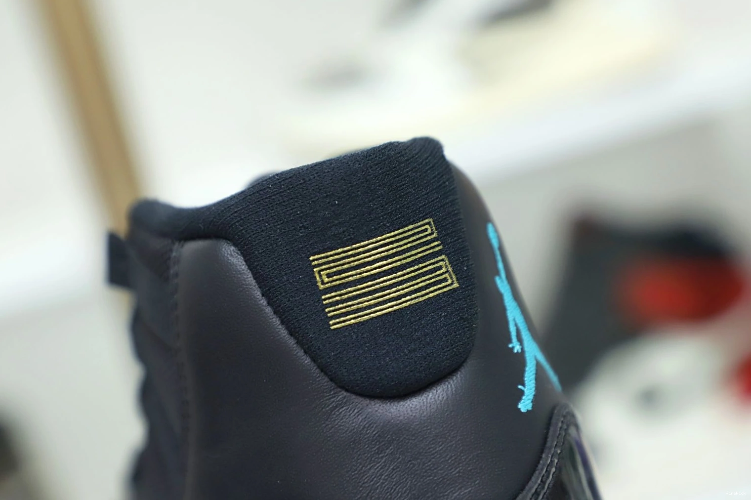 11 JORDAN BLUE GAMMA AIR RETRO 0715